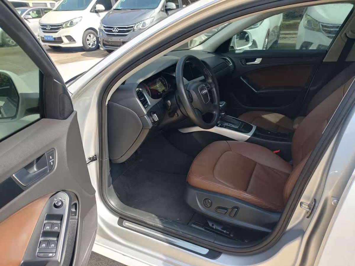 奧迪 奧迪A4L  2012款 2.0 TFSI 自動舒適型圖片