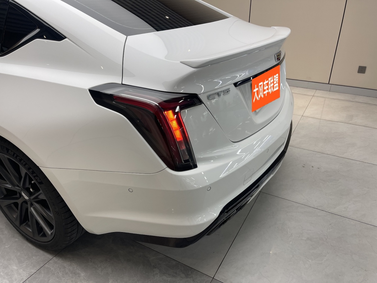 凱迪拉克 CT5  2022款 28T 鉑金超級(jí)輔助駕駛版圖片