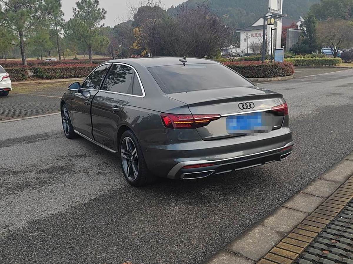 奧迪 奧迪A4L  2020款 40 TFSI quattro 豪華動感型圖片