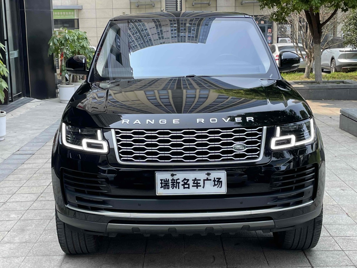 路虎 攬勝  2018款 3.0 V6 SC Vogue 傳世版圖片