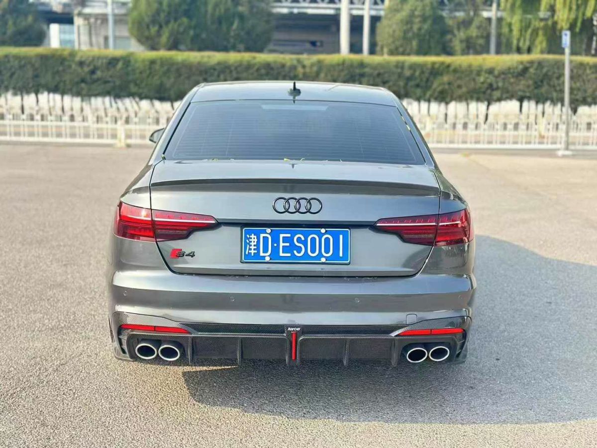 奧迪 奧迪RS 4  2021款 RS4 Avant 暗金版圖片