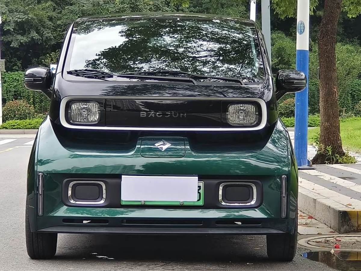 寶駿 寶駿KiWi EV  2022款 設(shè)計(jì)師輕享版 三元鋰圖片