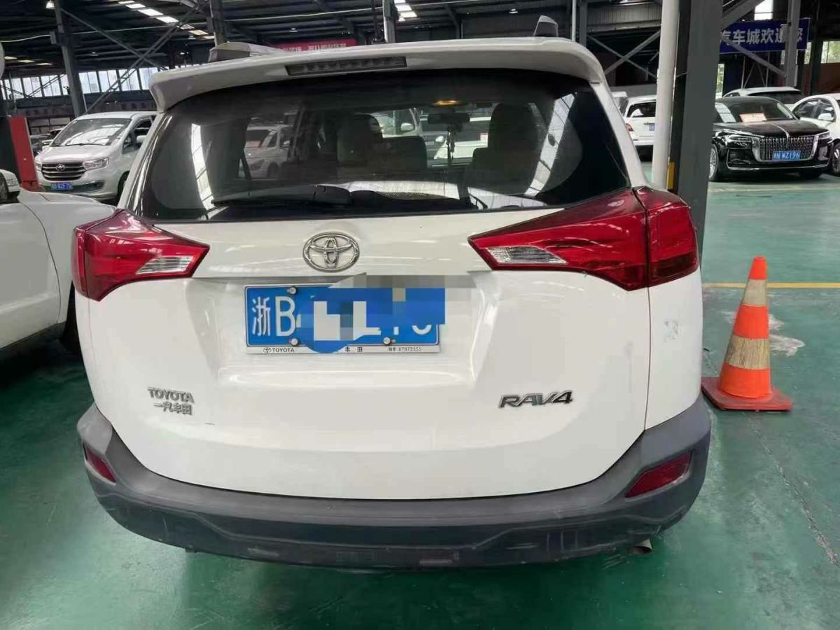 豐田 RAV4 圖片