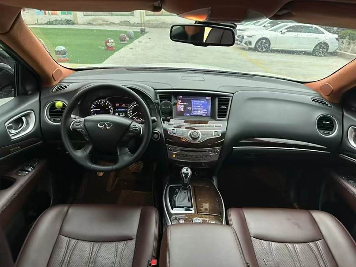 英菲尼迪 QX60  2020款 2.5 S/C Hybrid 四驅(qū)全能版圖片