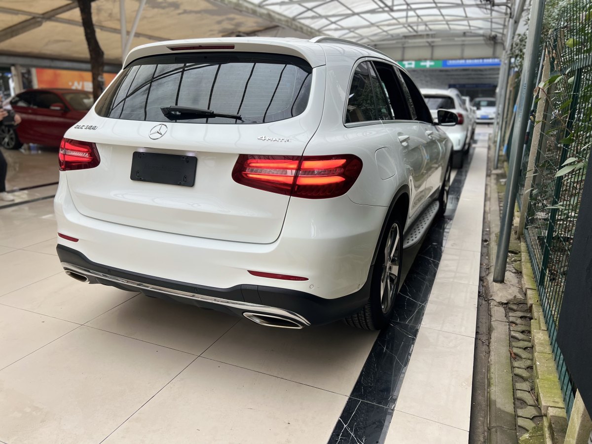 奔馳 奔馳GLC  2017款 GLC 300 4MATIC 動感型圖片