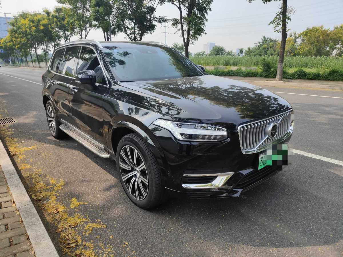 2021年10月沃爾沃 XC90新能源  2022款 改款 E驅(qū)混動(dòng) T8 智尊豪華版 7座