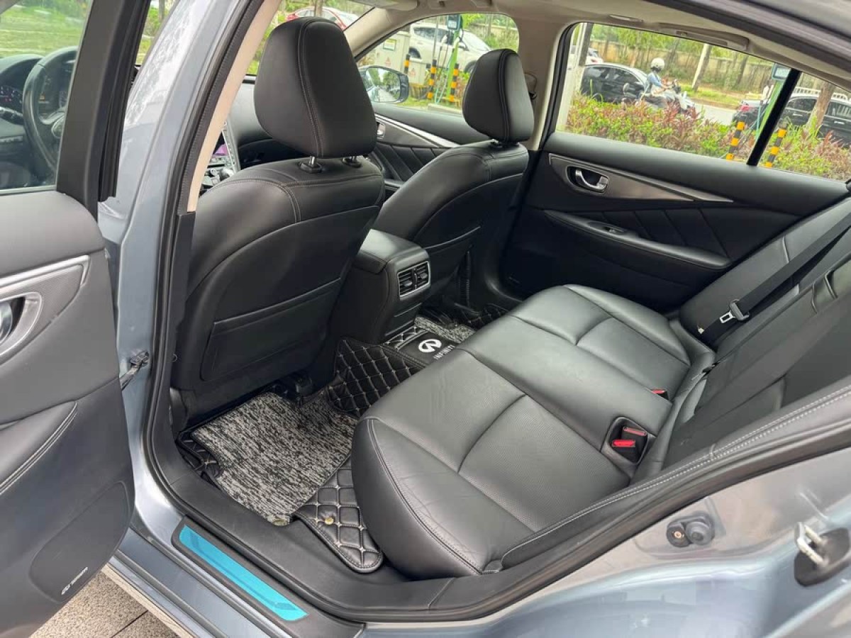 英菲尼迪 Q50L  2015款 2.0T 悅享版圖片