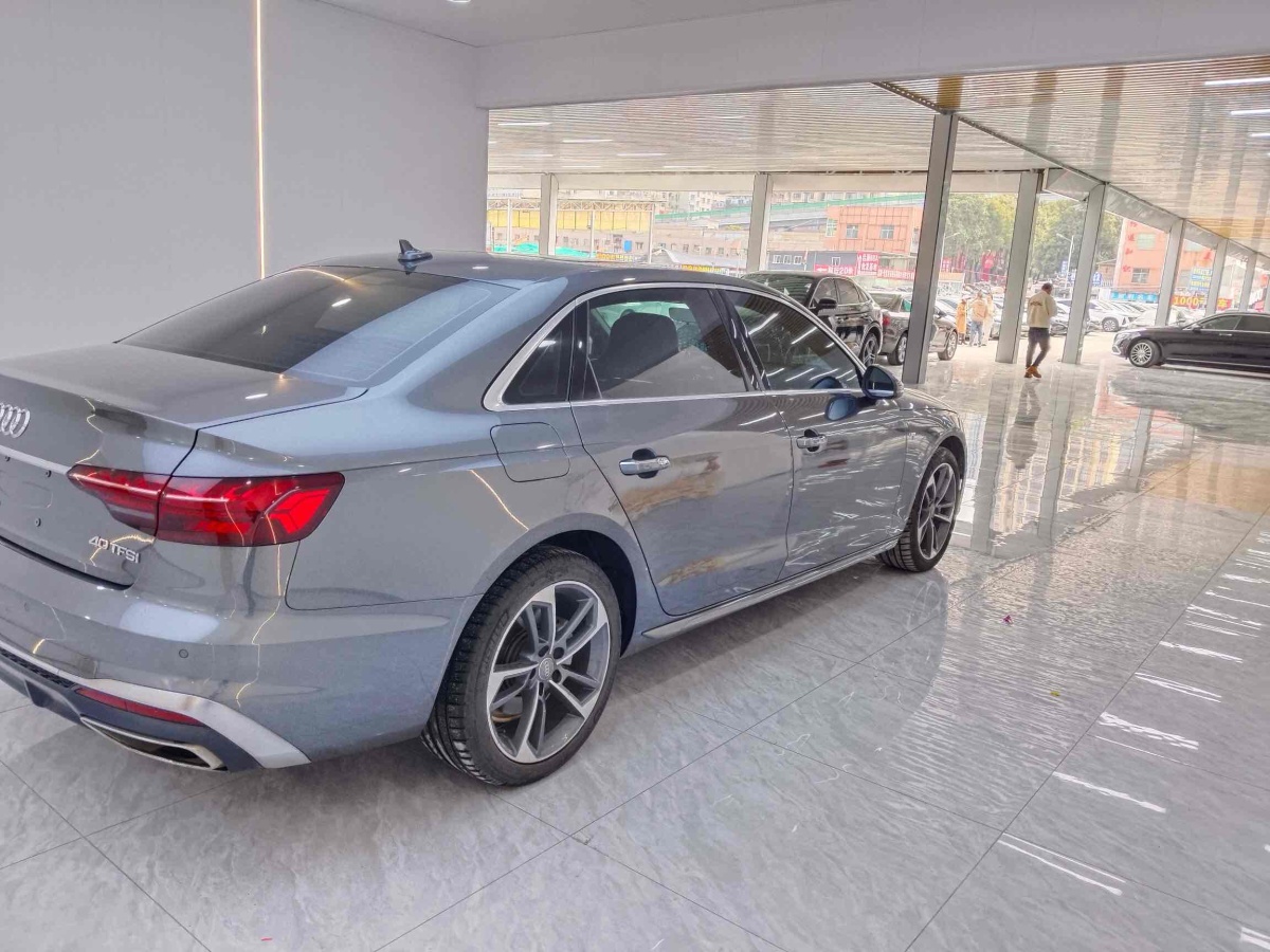 奧迪 奧迪A3  2021款 Sportback 35 TFSI 進(jìn)取運(yùn)動(dòng)型圖片