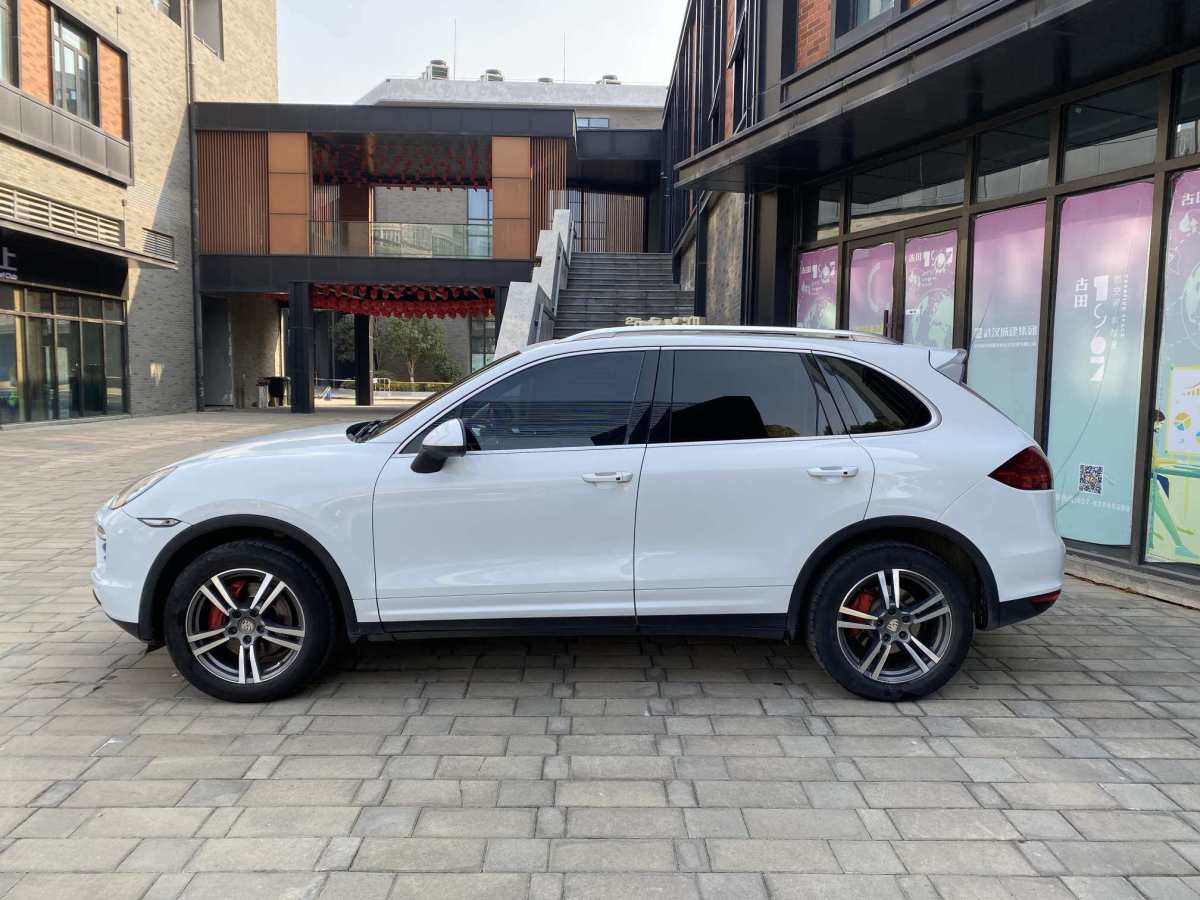 保時捷 Cayenne  2014款 Cayenne Platinum Edition 3.0T圖片