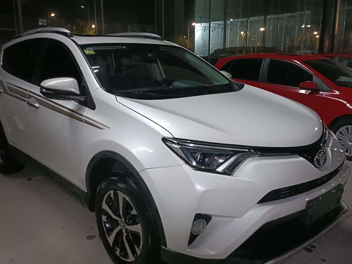 豐田 RAV4榮放  2019款  2.0L CVT四驅(qū)新銳版 國(guó)VI圖片