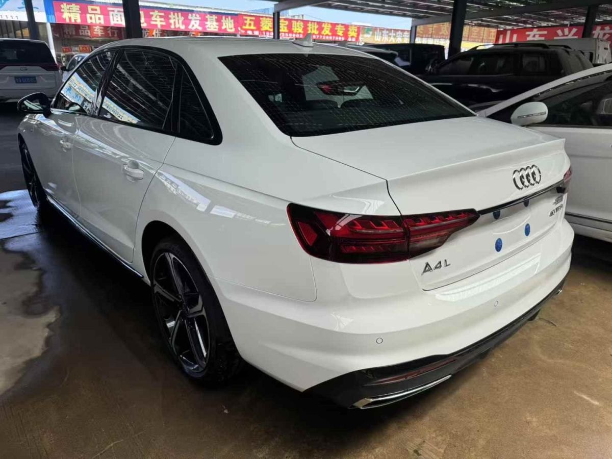 奧迪 奧迪A4L  2025款 200萬輛悅享版 40 TFSI 時尚動感型圖片