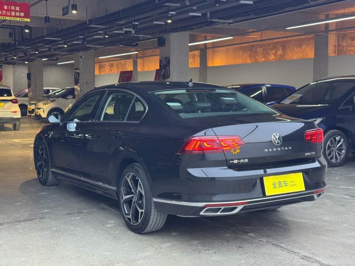 大眾 邁騰  2023款 200萬輛紀(jì)念版 330TSI DSG豪華型圖片