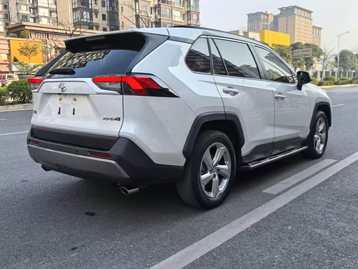 豐田 RAV4榮放  2021款 2.0L CVT兩驅(qū)風(fēng)尚版圖片