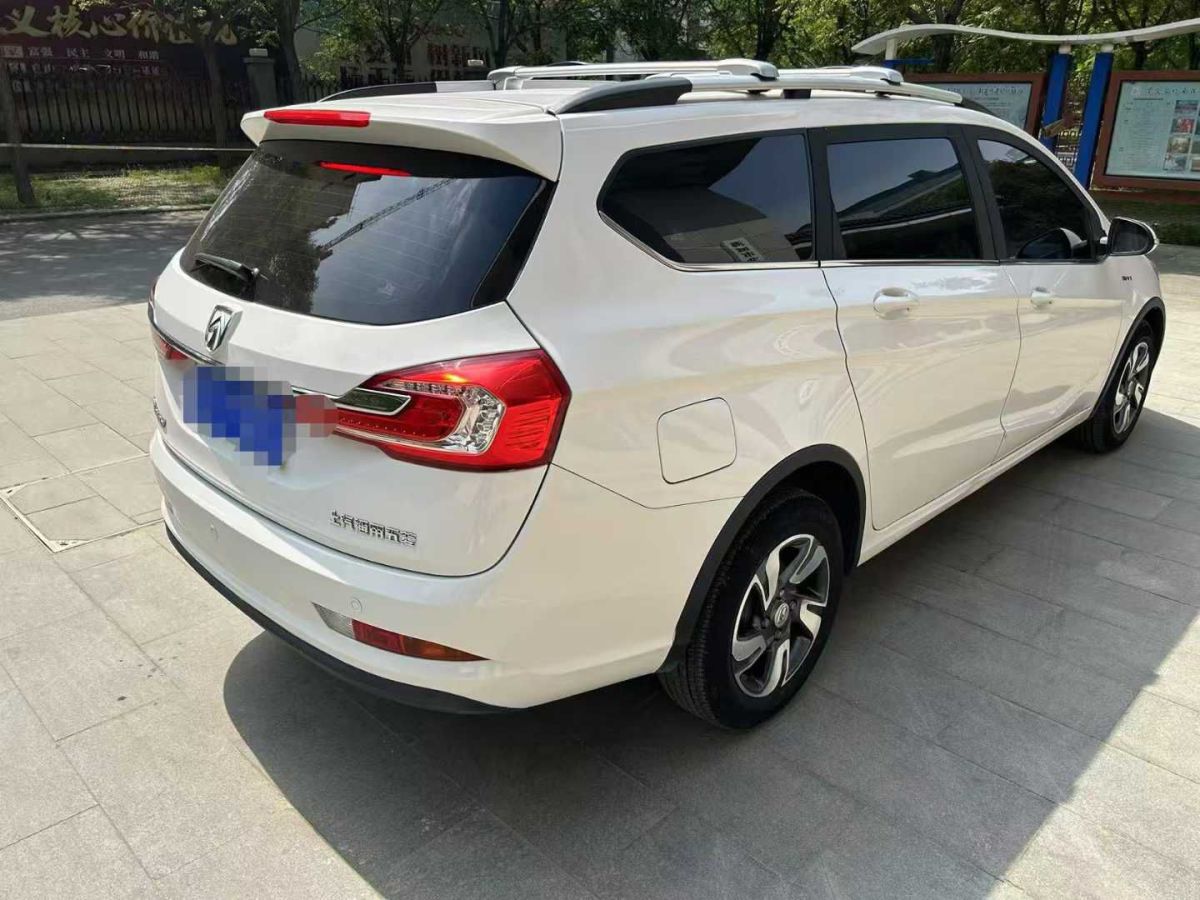 寶駿 310  2019款 1.2L 自動(dòng)舒適型圖片