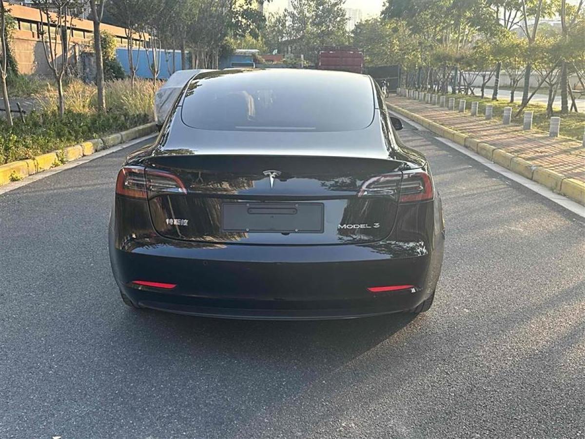 特斯拉 Model Y  2022款 改款 后輪驅(qū)動版圖片