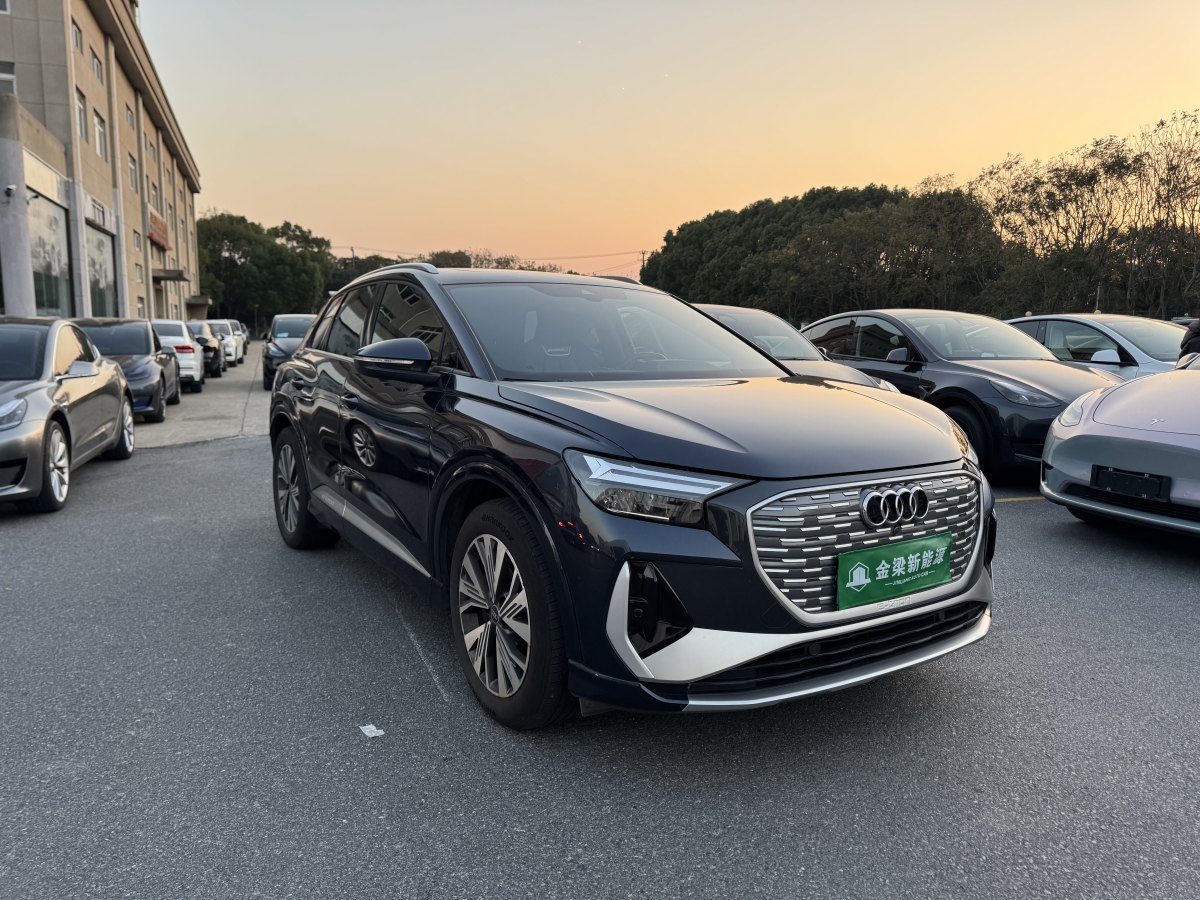 奧迪 奧迪Q4 e-tron  2023款 40 e-tron 創(chuàng)境版圖片