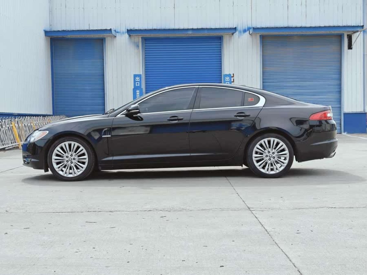 捷豹 XF  2009款 XF 3.0L V6豪華版圖片