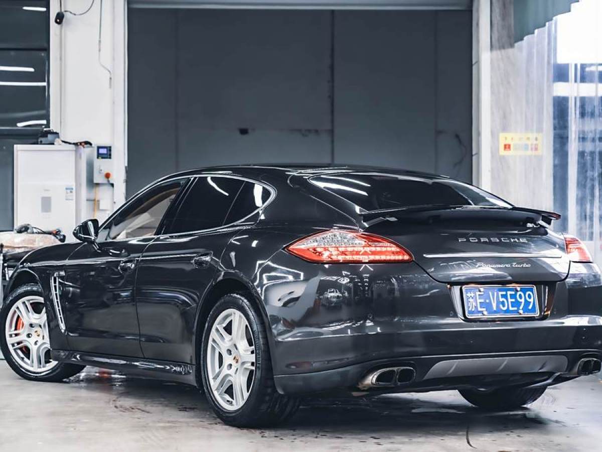 保時(shí)捷 Panamera  2010款 Panamera Turbo 4.8T圖片