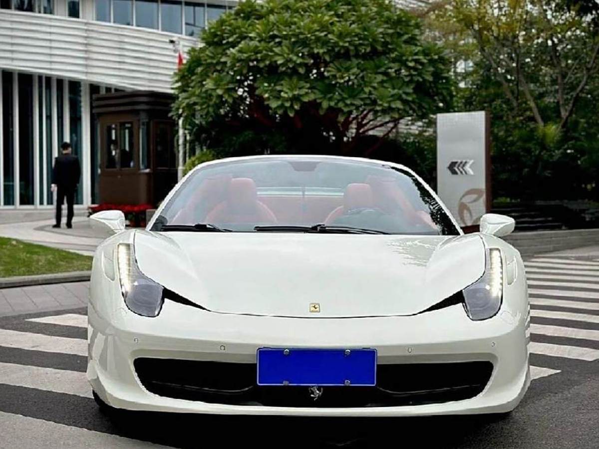 法拉利 458  2013款 4.5L Spider圖片