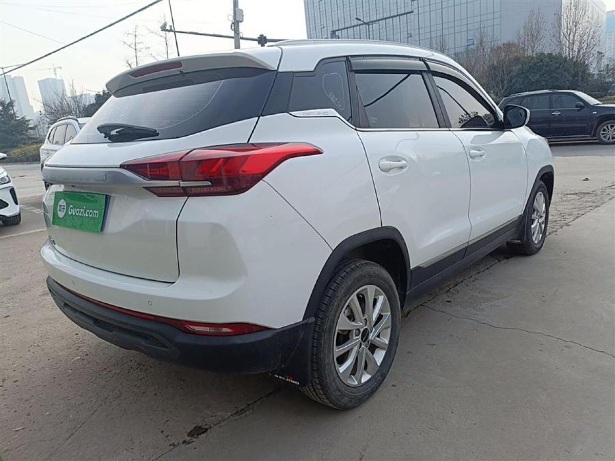 北汽紳寶 BEIJING-X3  2019款 1.5T CVT榮耀版圖片