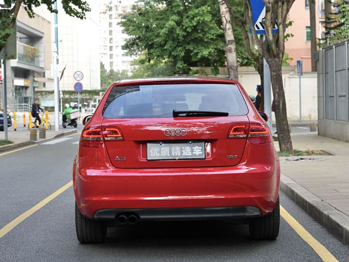 奧迪 奧迪A3  2010款 Sportback 1.8T 豪華型圖片