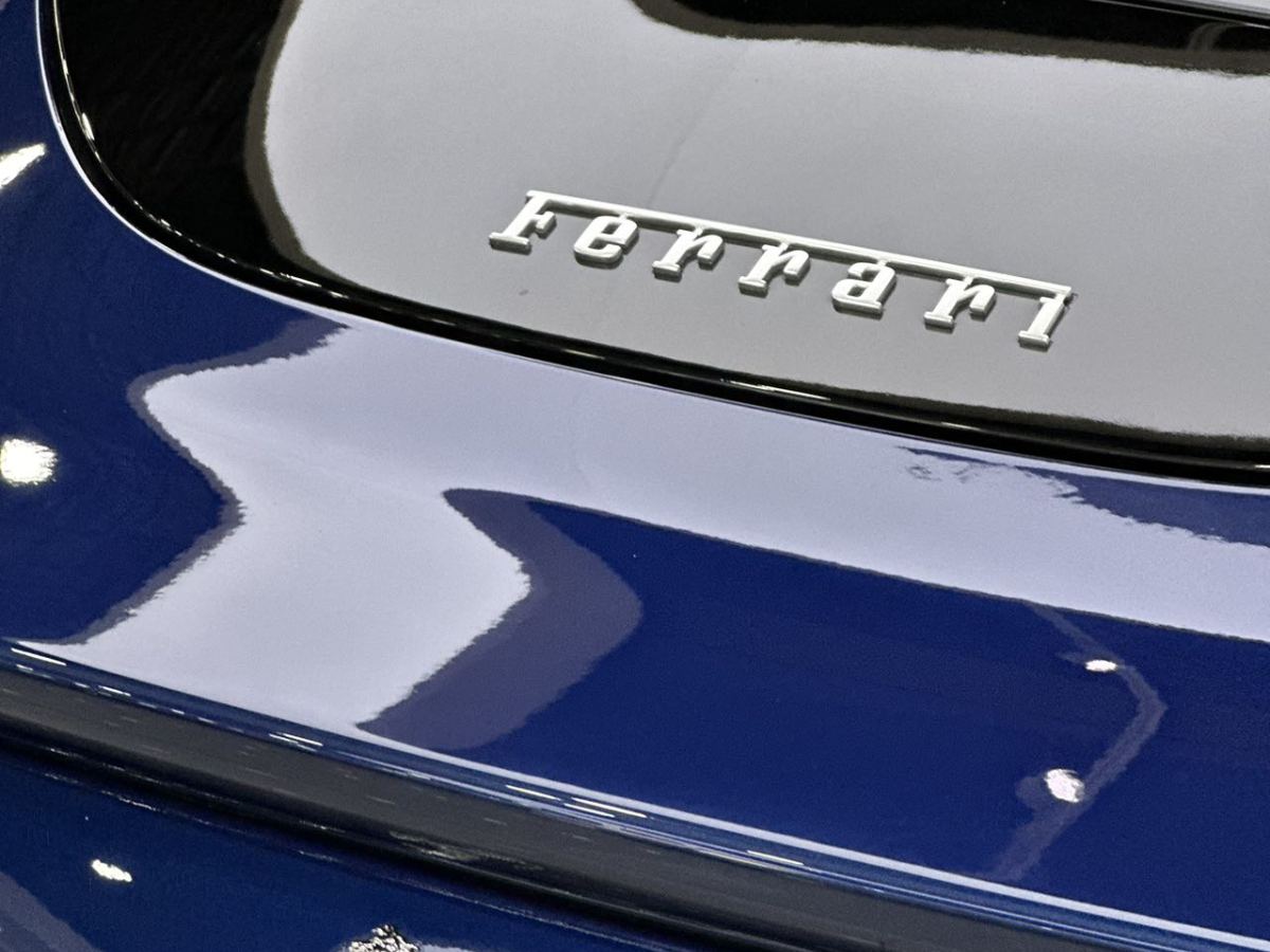 法拉利 Roma  2020款 3.9T V8图片