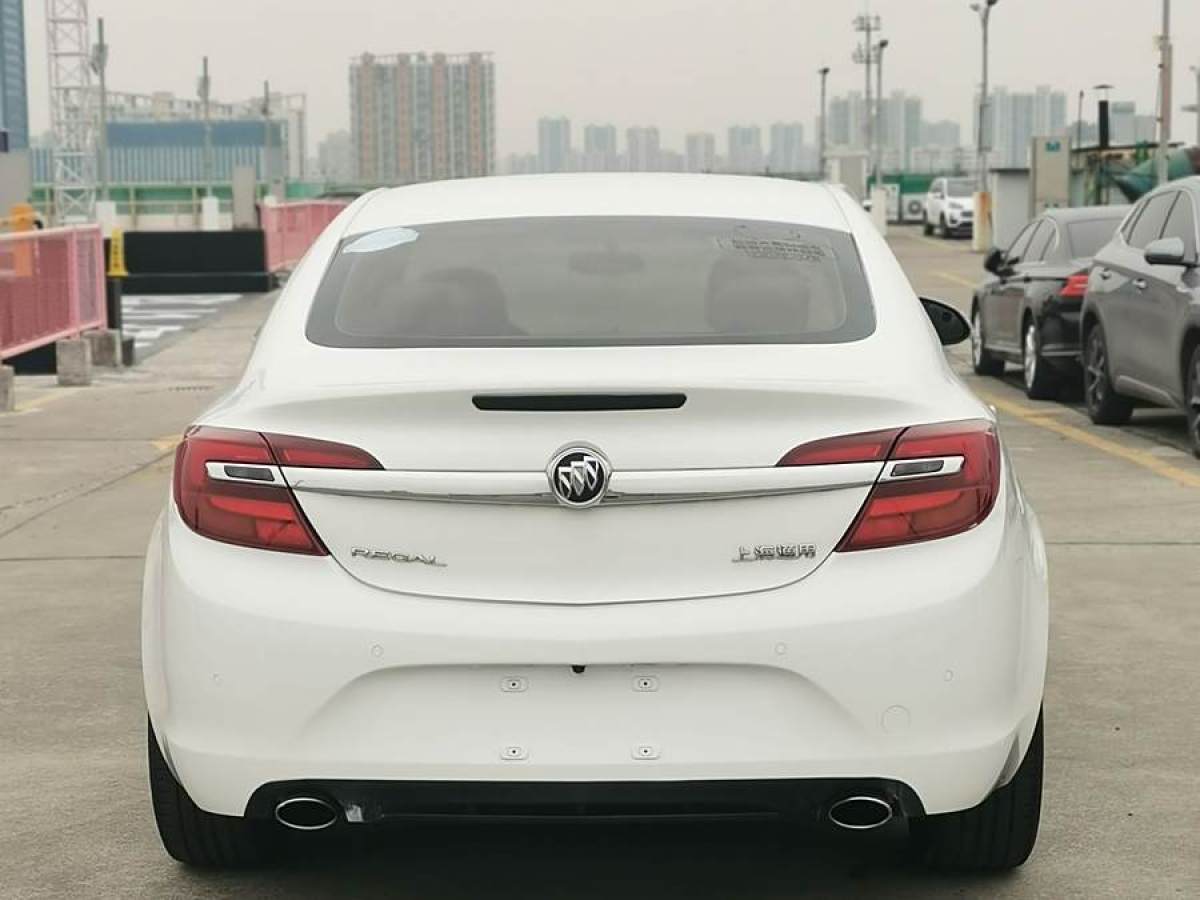 別克 君威  2015款 2.0L 領(lǐng)先時(shí)尚型圖片