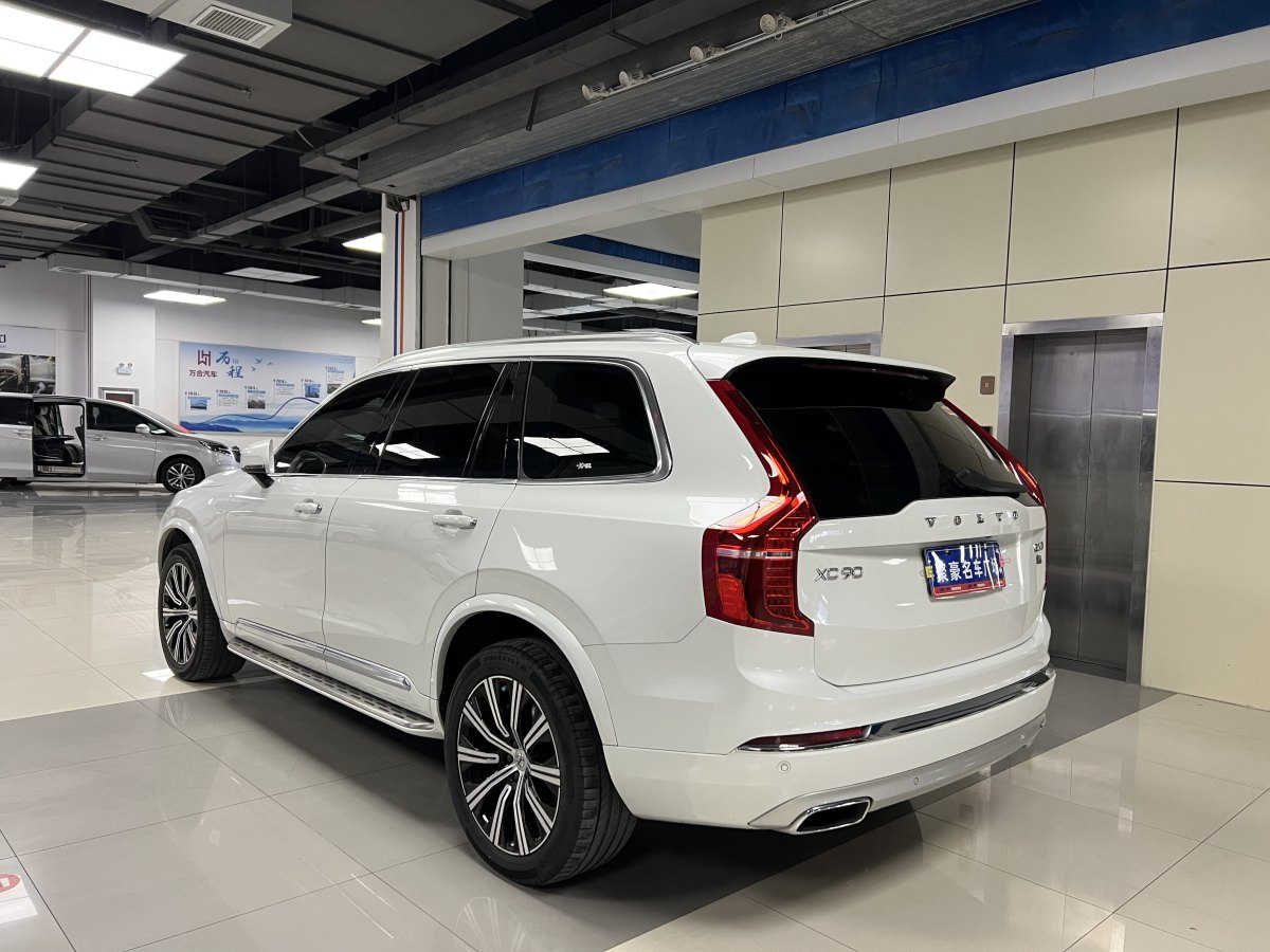 沃爾沃 XC90  2021款 B6 智逸豪華版 7座圖片