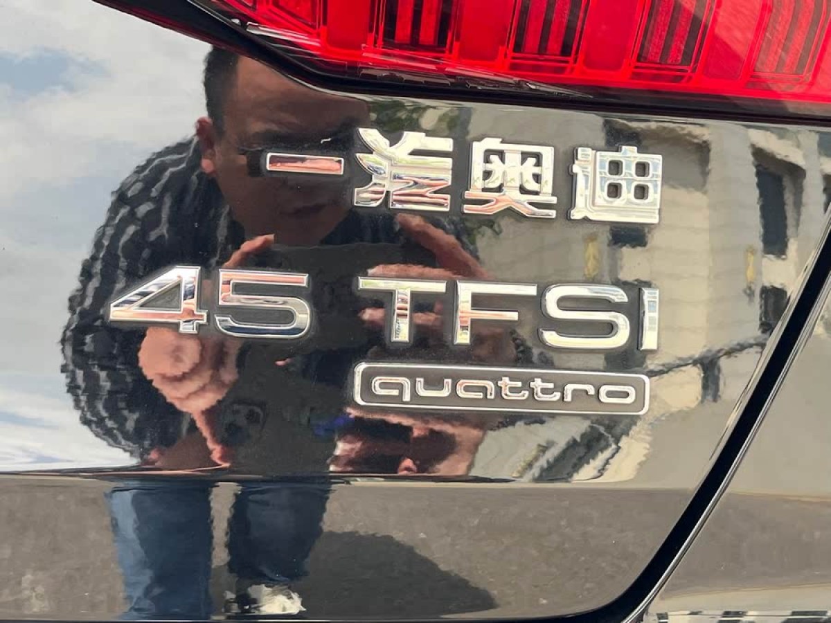 奧迪 奧迪A6L  2022款 45 TFSI quattro 臻選動感型圖片