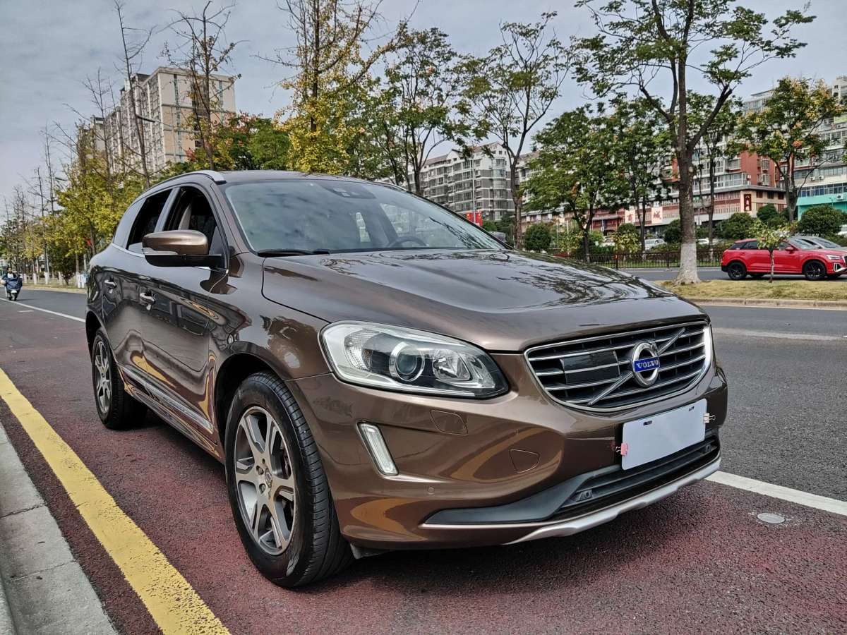 2015年8月沃爾沃 XC60  2015款 T5 AWD 智遠(yuǎn)版