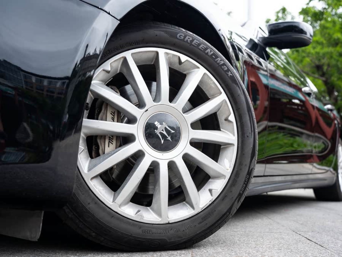 瑪莎拉蒂 Ghibli  2014款 3.0T 標(biāo)準(zhǔn)版圖片