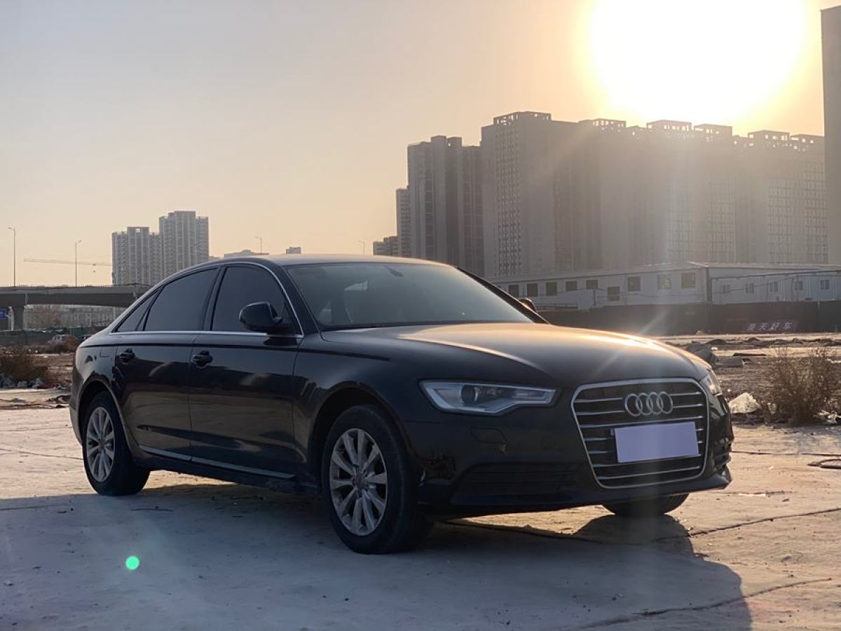 奧迪 奧迪A6L  2012款 TFSI 標(biāo)準(zhǔn)型圖片