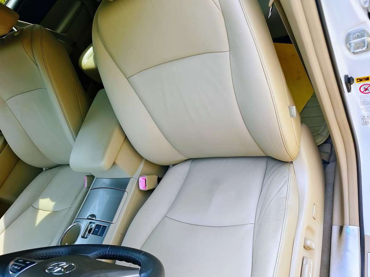 2014年05月丰田 汉兰达  2012款 2.7L 两驱7座豪华版