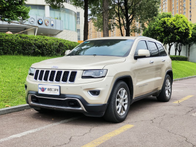 2013年12月 Jeep 大切諾基(進口) 3.6L 精英導(dǎo)航版圖片