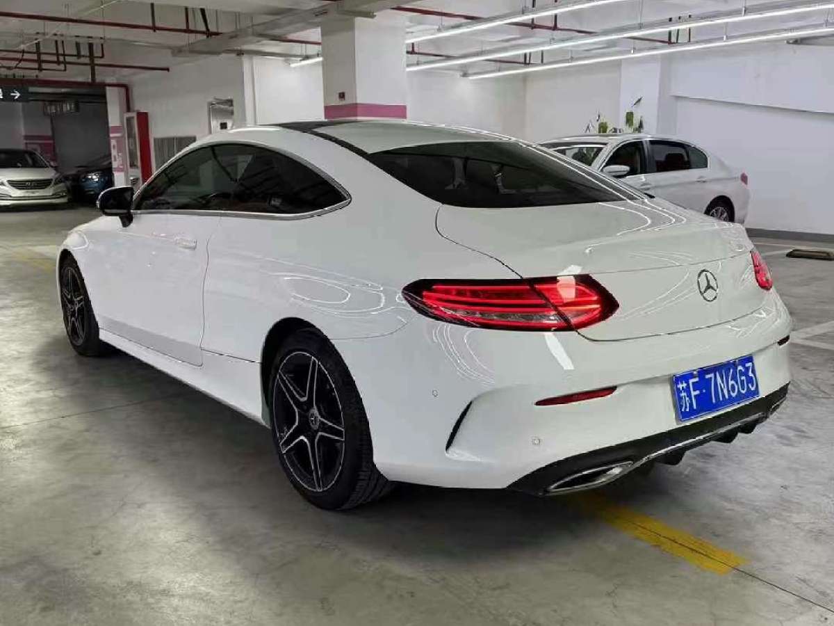 奔馳 奔馳C級  2019款 C 300 轎跑車圖片