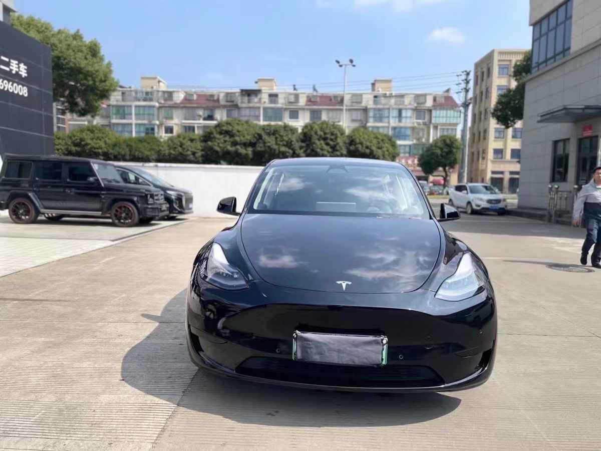 特斯拉 Model Y  2023款 煥新版 后輪驅(qū)動(dòng)圖片