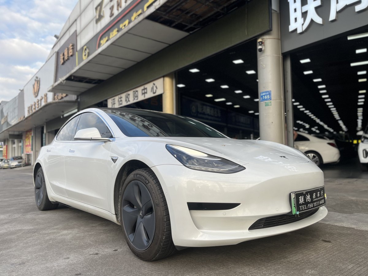 2020年9月特斯拉 Model 3  2019款 標(biāo)準(zhǔn)續(xù)航后驅(qū)升級版