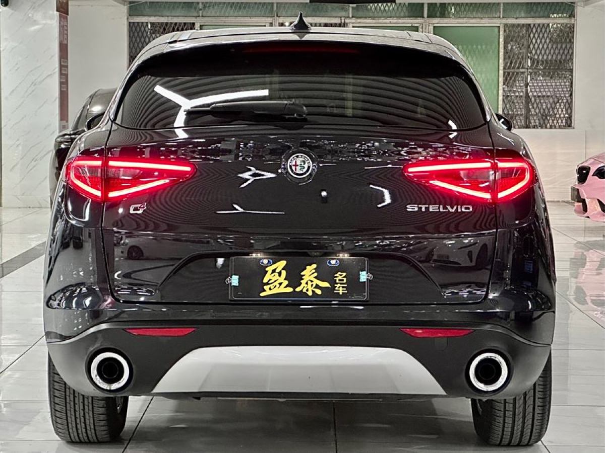 阿爾法·羅密歐 Stelvio  2017款 2.0T 200HP 精英版圖片