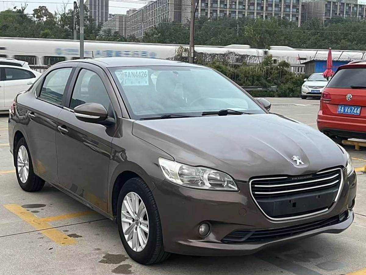 標(biāo)致 301  2014款 1.6L 手動舒適版圖片