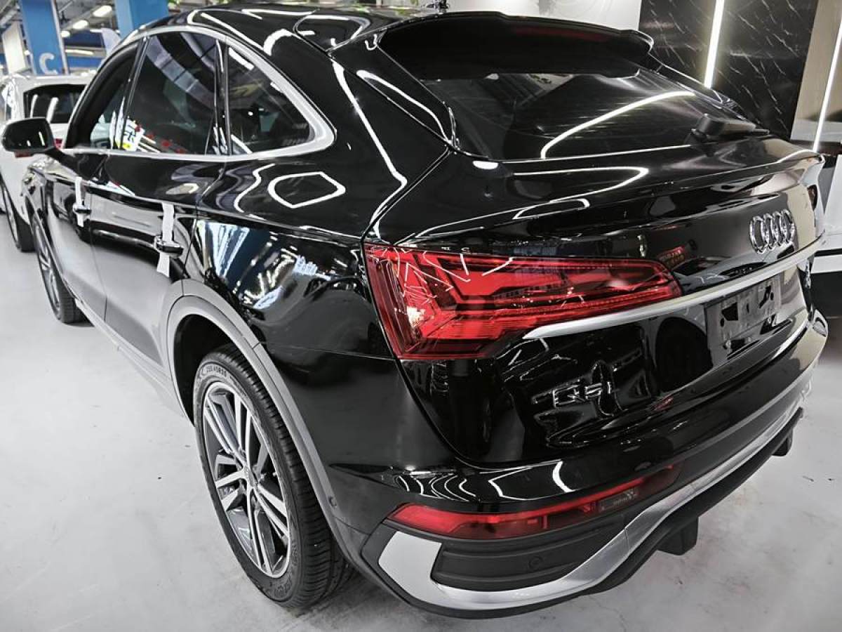 奧迪 奧迪Q5L Sportback  2022款 改款 40 TFSI 豪華型圖片