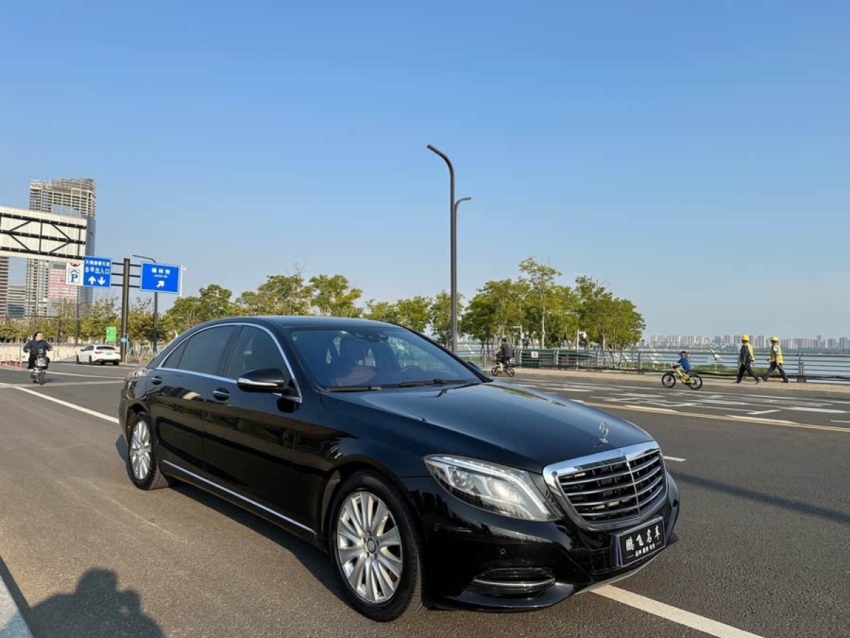奔馳 奔馳S級  2014款 S 400 L 尊貴型圖片