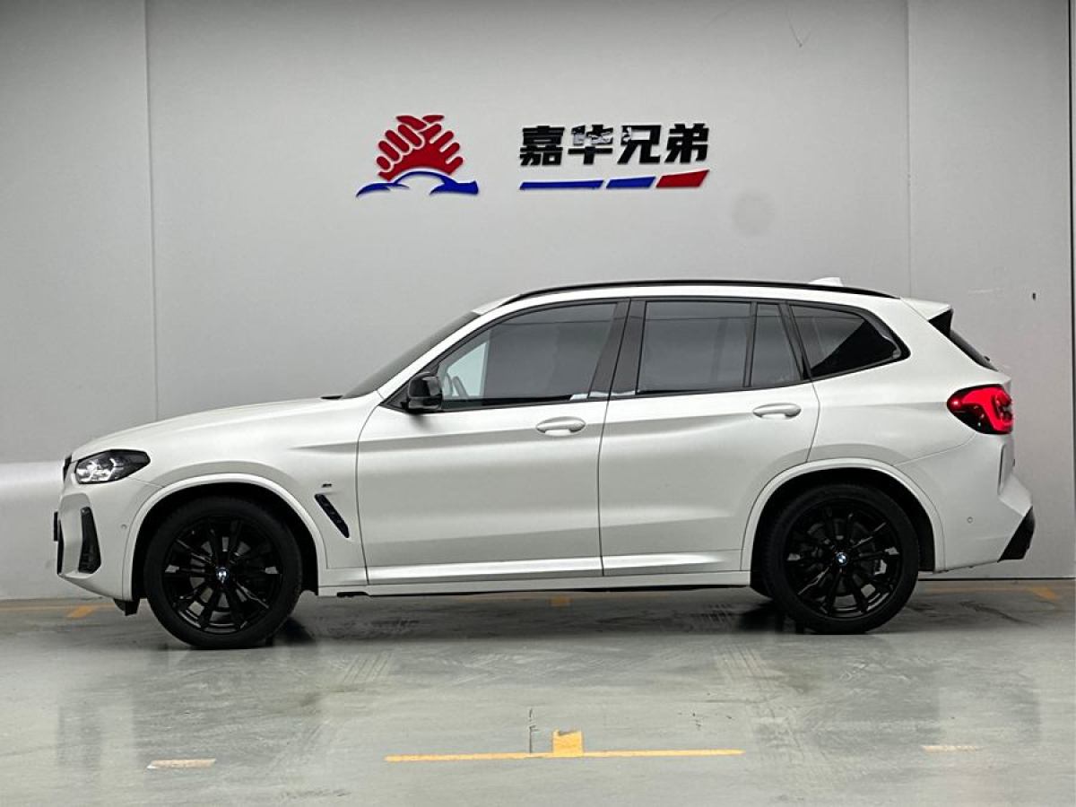 寶馬 寶馬X3  2022款 xDrive30i 尊享型 M曜夜套裝圖片