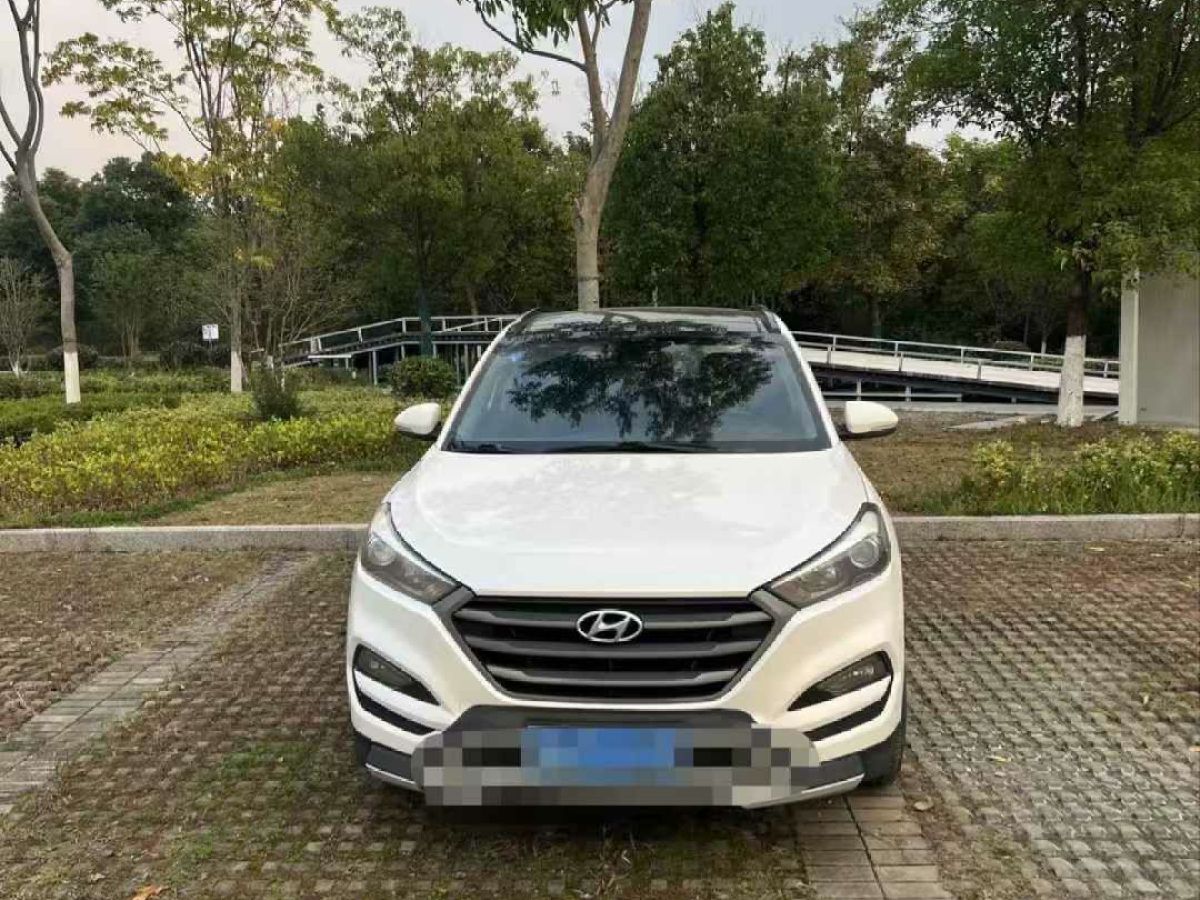 江铃 驭胜  2016款 S350 2.0T豪华天窗版5座图片