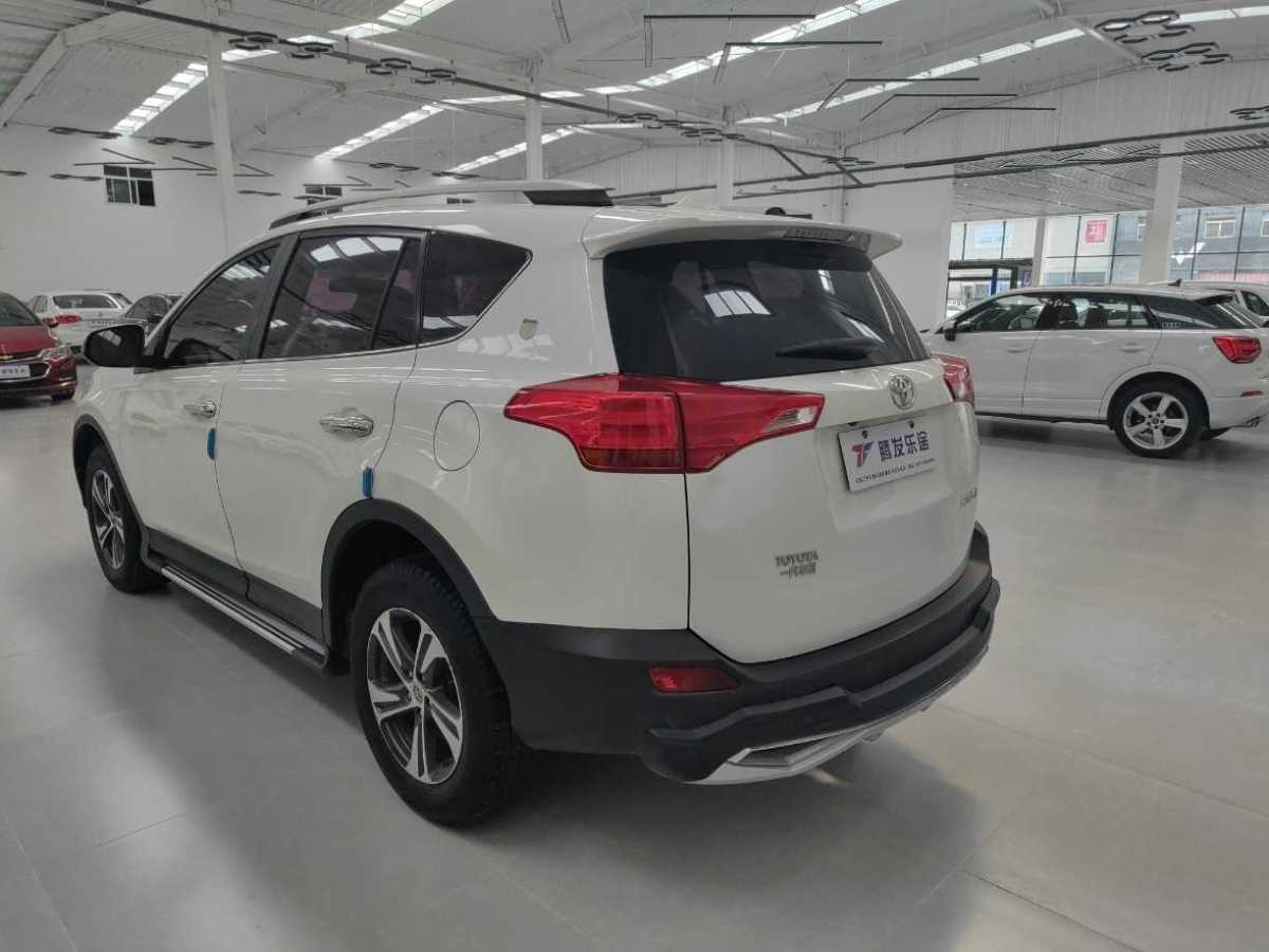 2015年9月豐田 RAV4  2018款 榮放 2.0L CVT兩驅(qū)風(fēng)尚版