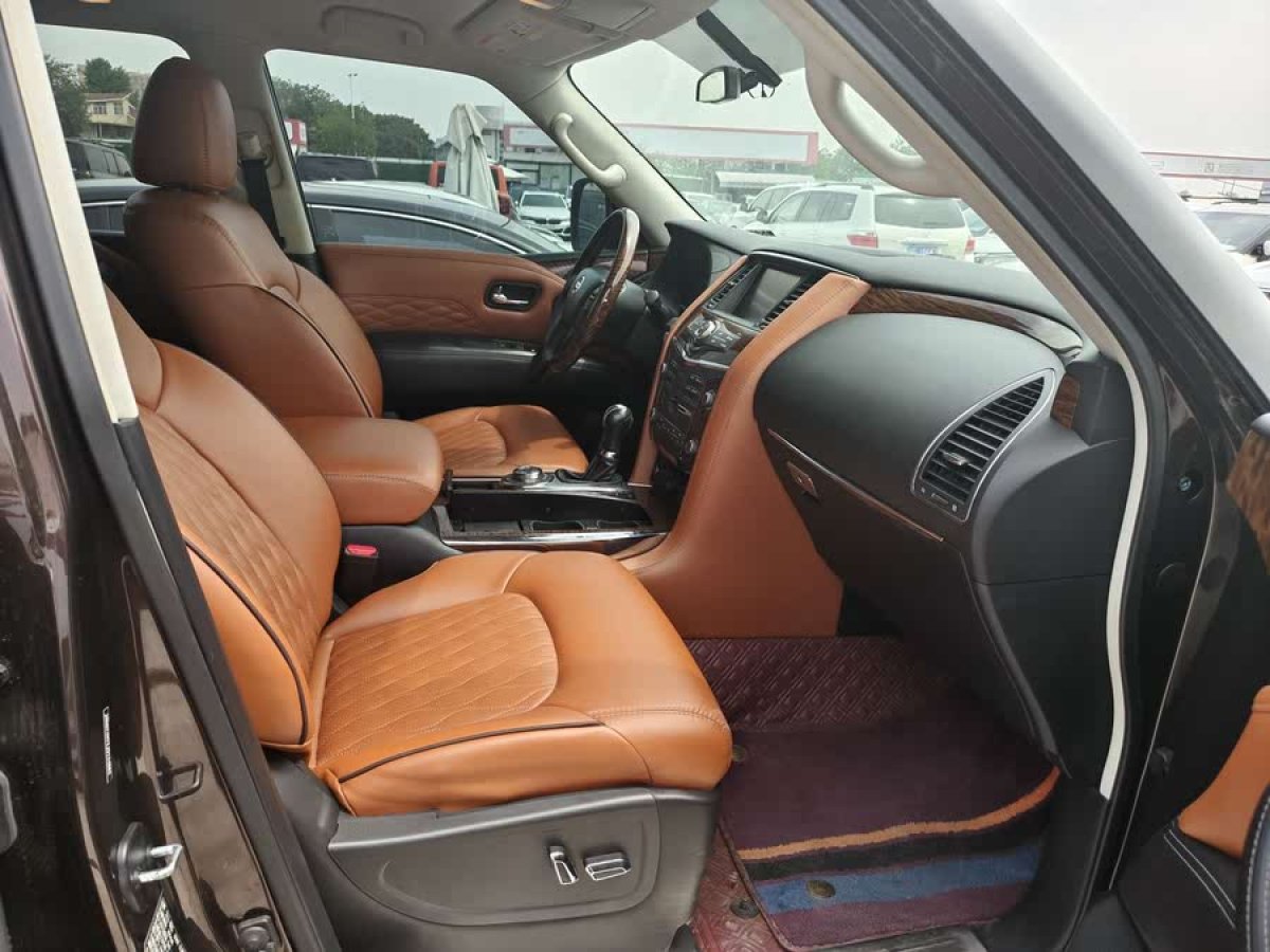 日產(chǎn) 途樂(lè)  2018款 4.0L 領(lǐng)英型圖片
