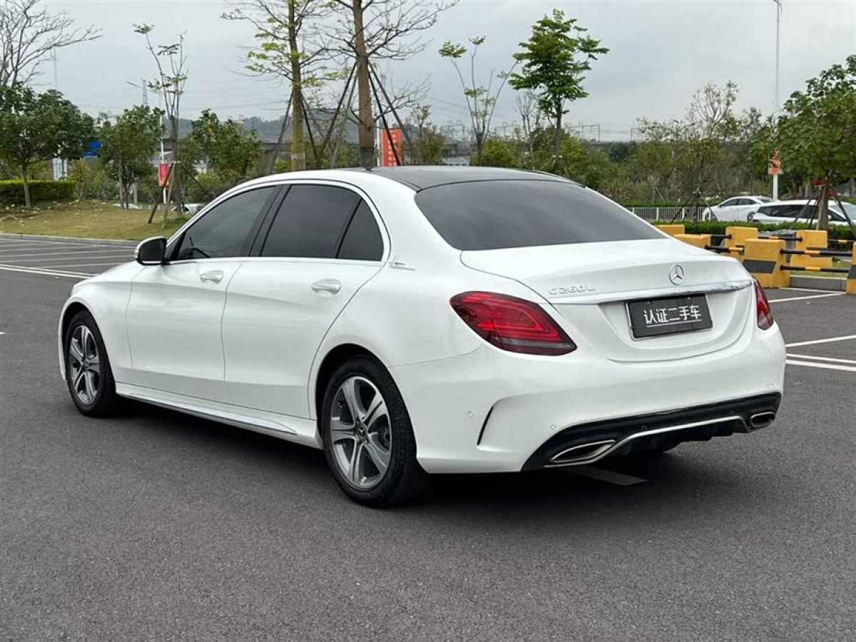 奔馳 奔馳C級(jí)  2019款 改款 C 260 L 運(yùn)動(dòng)版圖片