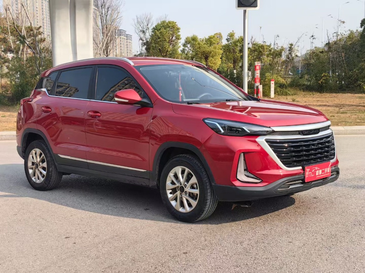 北汽紳寶 BEIJING-X3  2019款 1.5L 手動榮耀版圖片