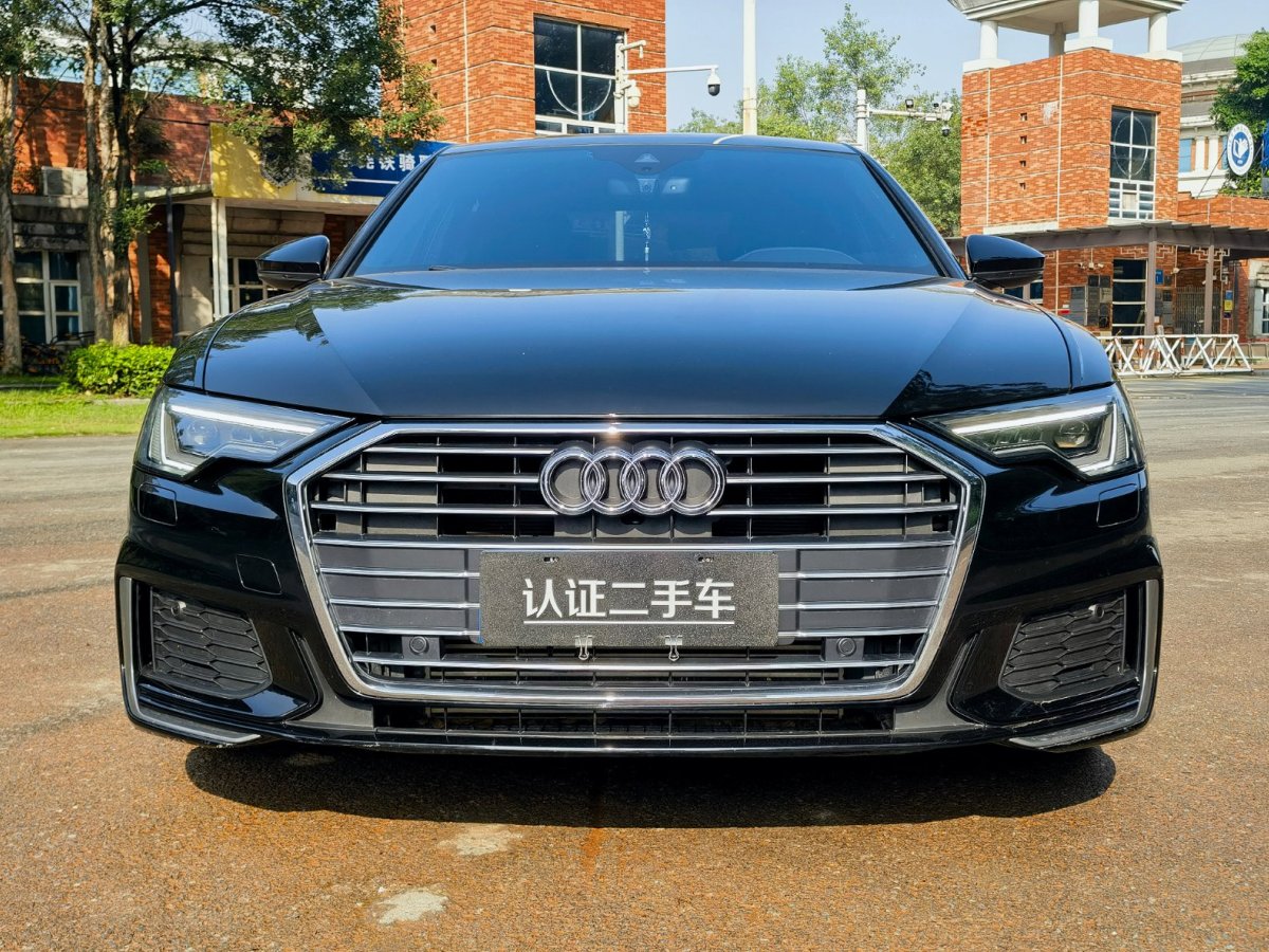 2021年4月奧迪 奧迪A6L  2020款 45 TFSI 臻選動感型