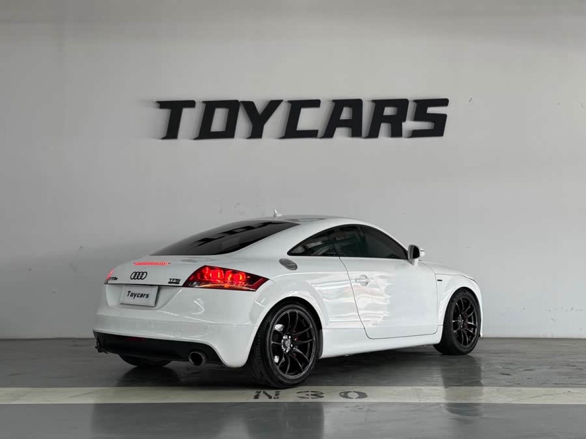 奧迪 奧迪TT  2011款 TT Coupe 2.0TFSI圖片