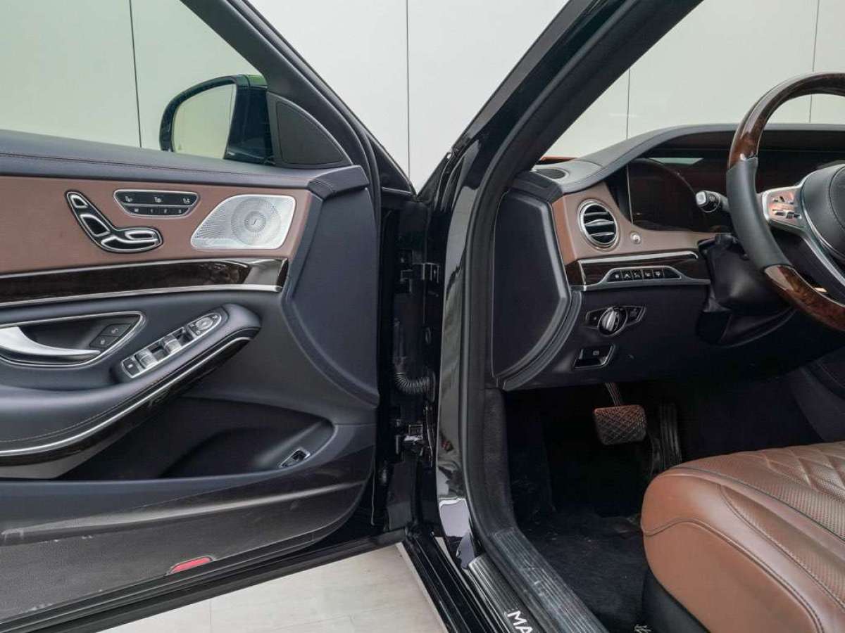 2019年6月奔馳 邁巴赫S級  2019款 S 560 4MATIC